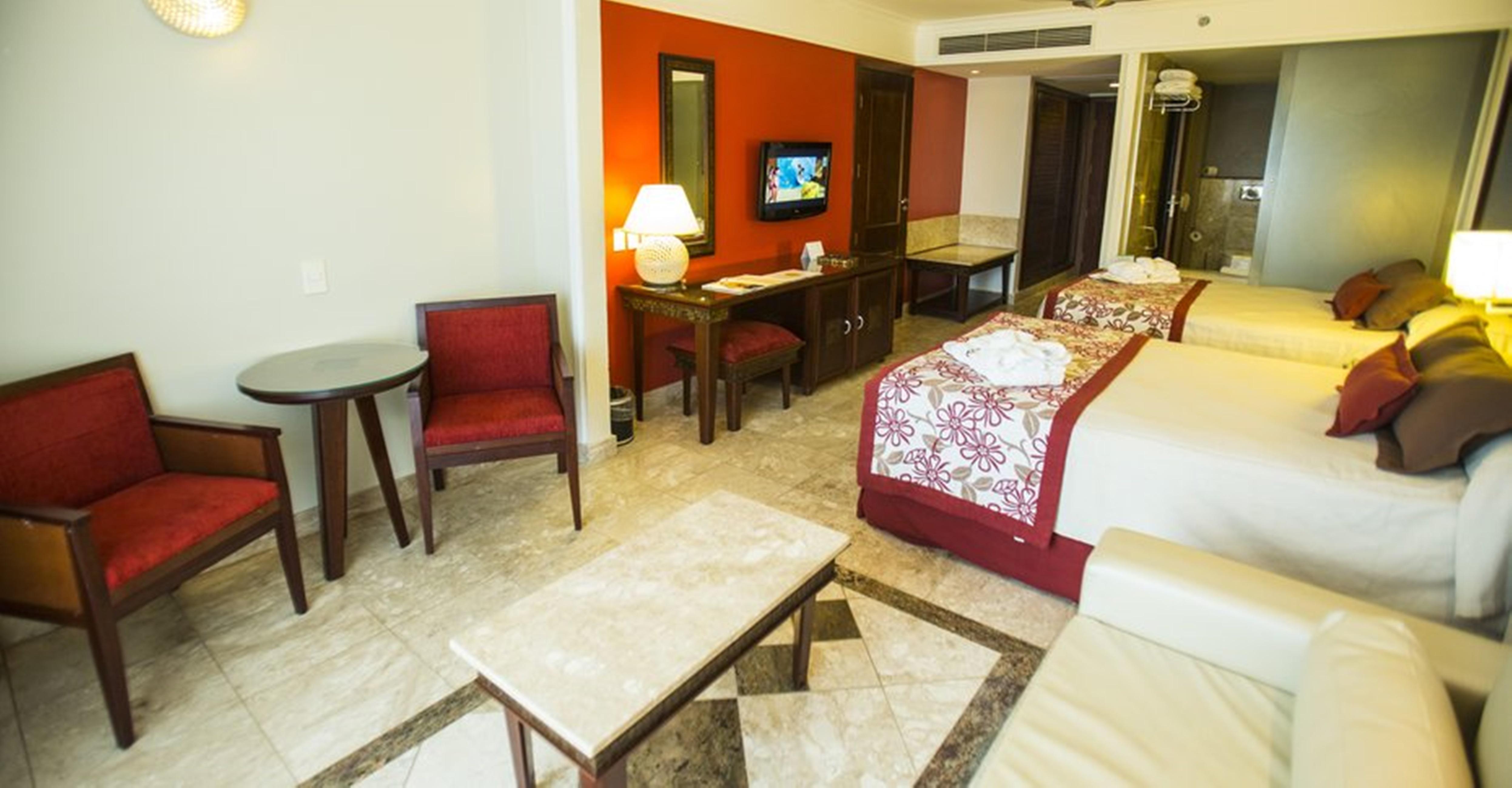 Resort Grand Palladium & 5*