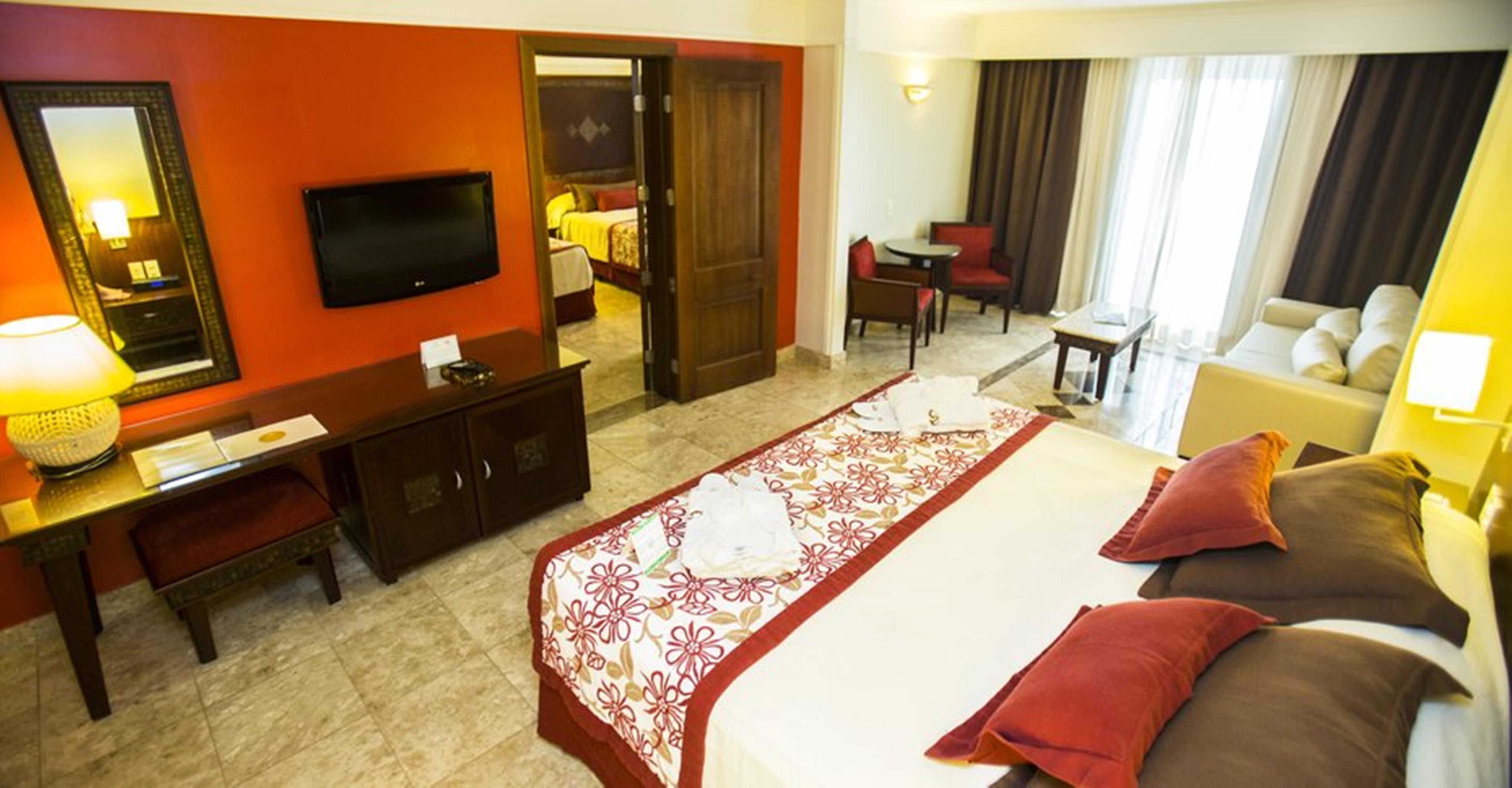 Resort Grand Palladium & 5*