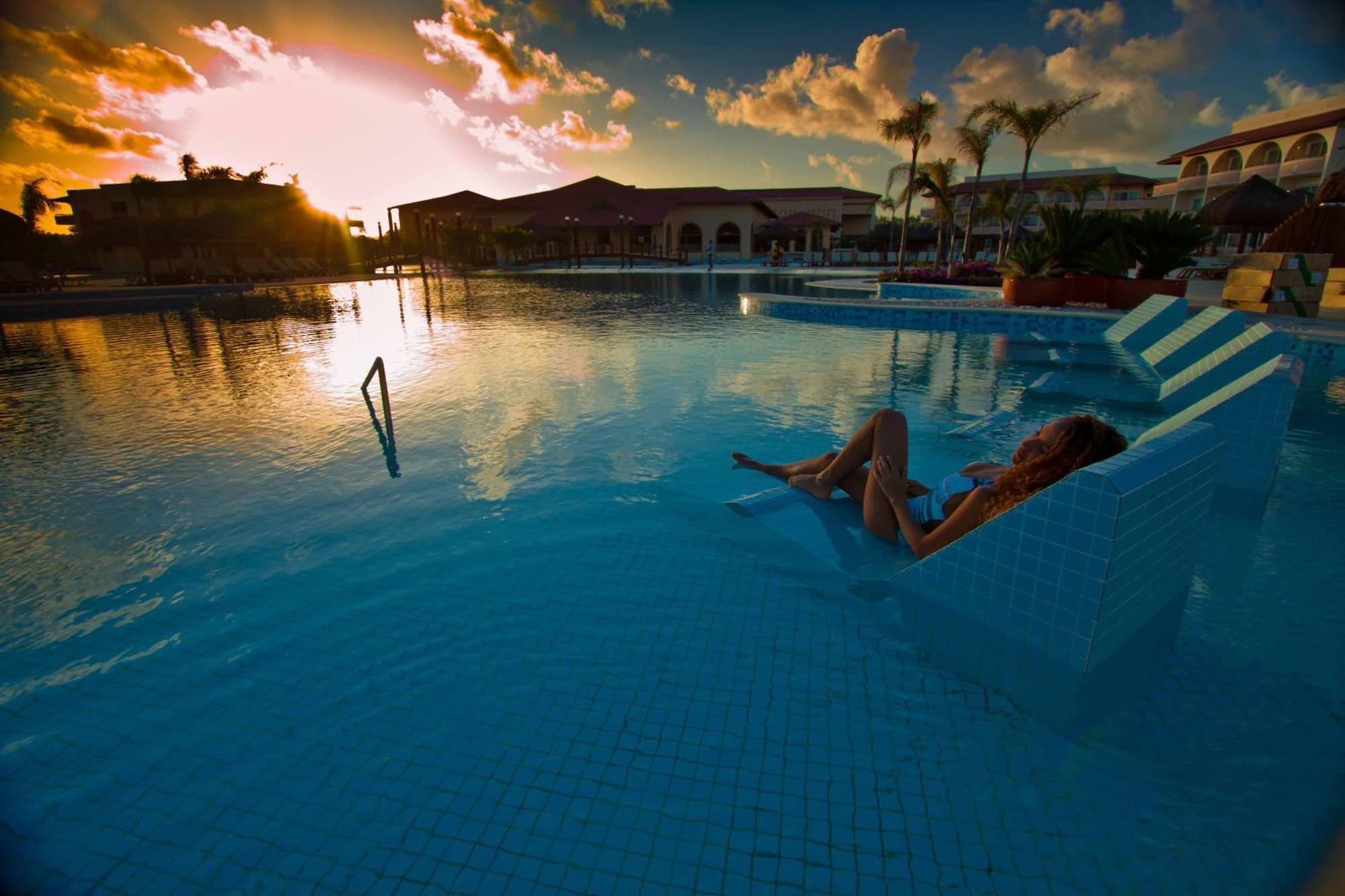 Grand Palladium & 5* Imbassai