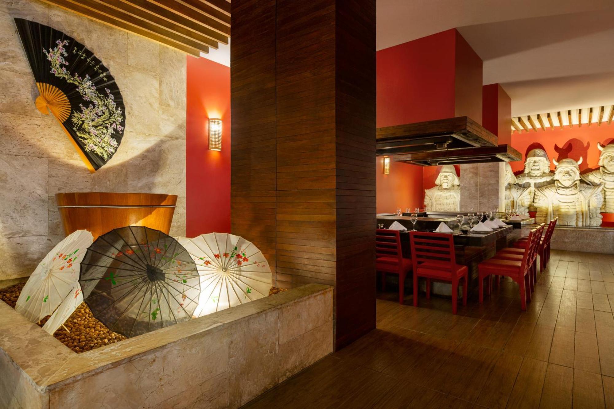 Grand Palladium &