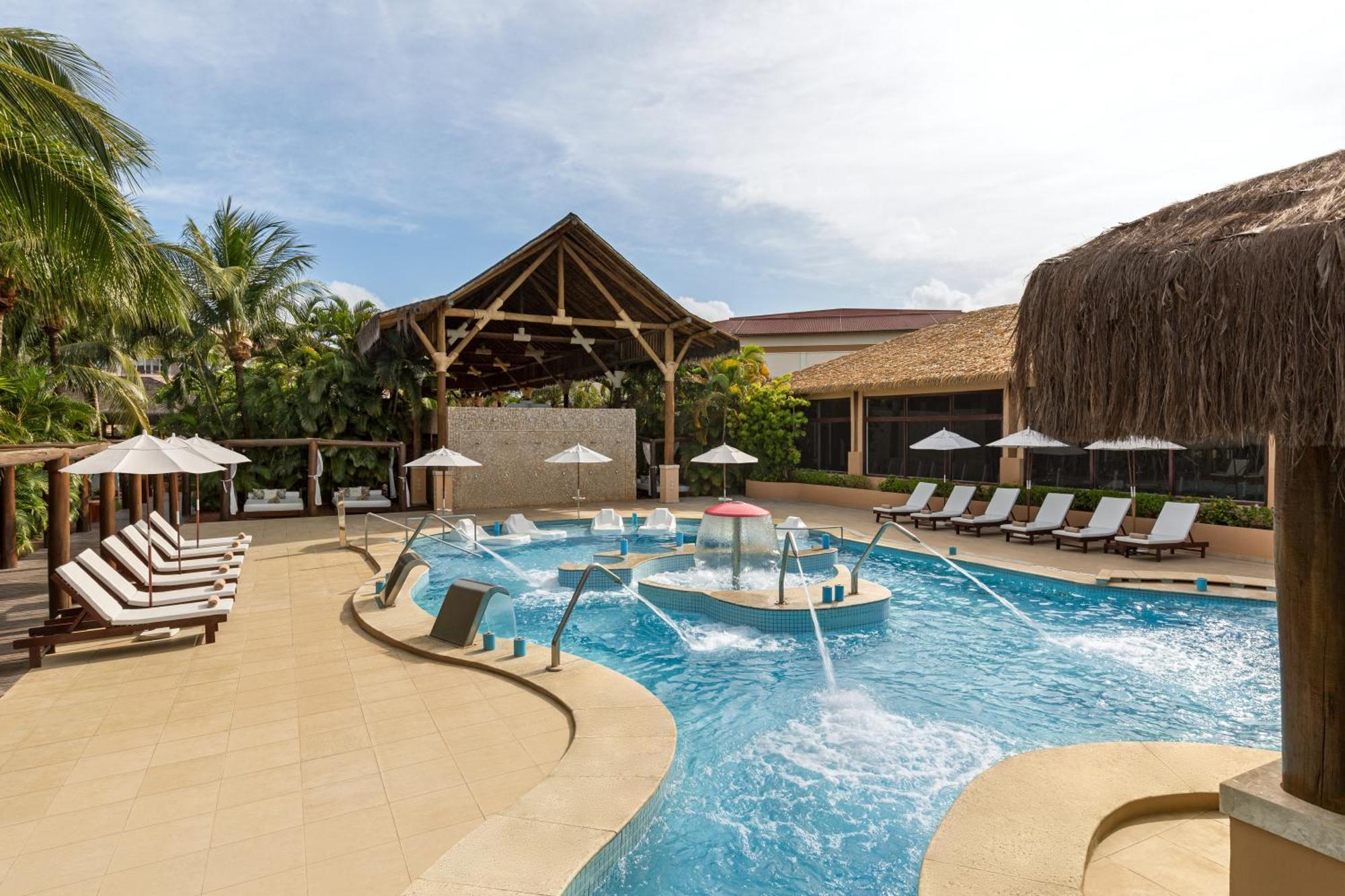 Grand Palladium & 5* Imbassai